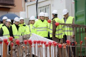 Visita a las obras del Museo de Semana Santa en Zamora con trabajadores y autoridades