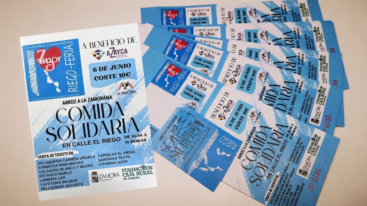 Cartel de comida solidaria a beneficio de Azayca en calle El Riego
