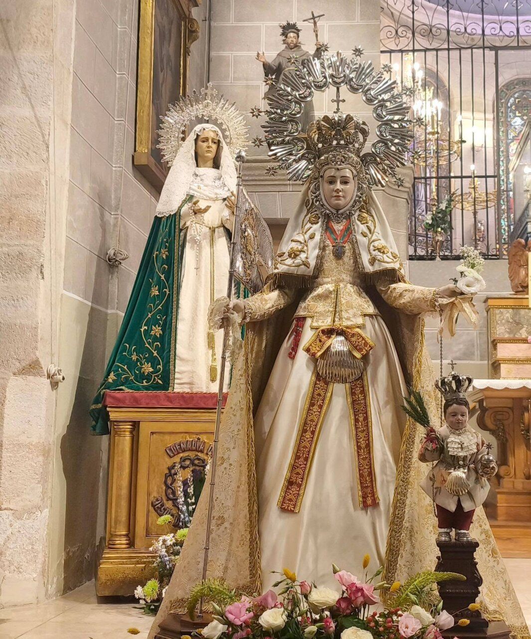 La Virgen de La Concha en la iglesia durante la celebración del Corpus en Zamora