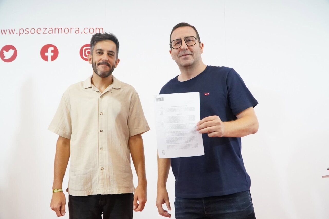 Miembros del PSOE de Zamora presentan un comunicado sobre incendios