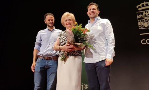 Acto de clausura del curso Sénior en la UNED Zamora con estudiantes y profesores