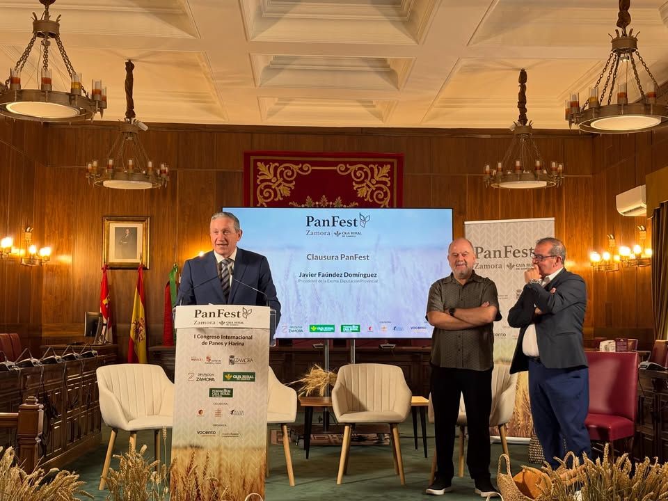 Acto de clausura del Congreso Internacional de Panes y Harinas en Zamora
