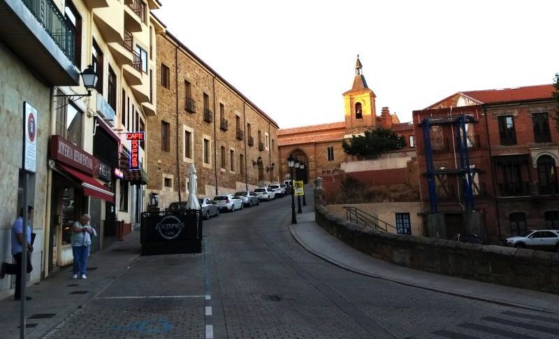 Vista de calles en Benavente donde se realizará la pavimentación