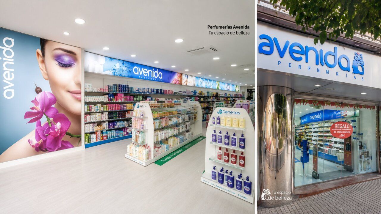 Interior de una perfumería Avenida con productos de belleza