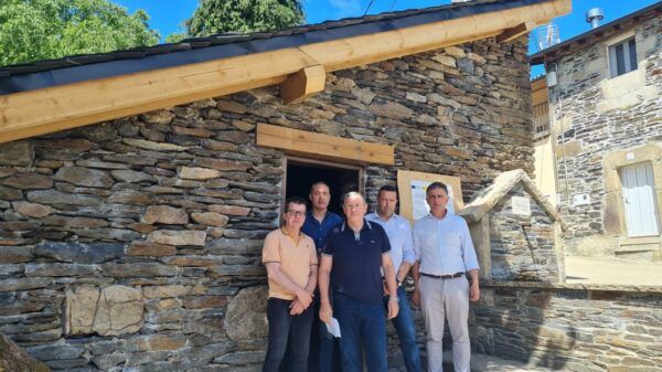 Visita a las obras de rehabilitación en la Comarca de Sanabria
