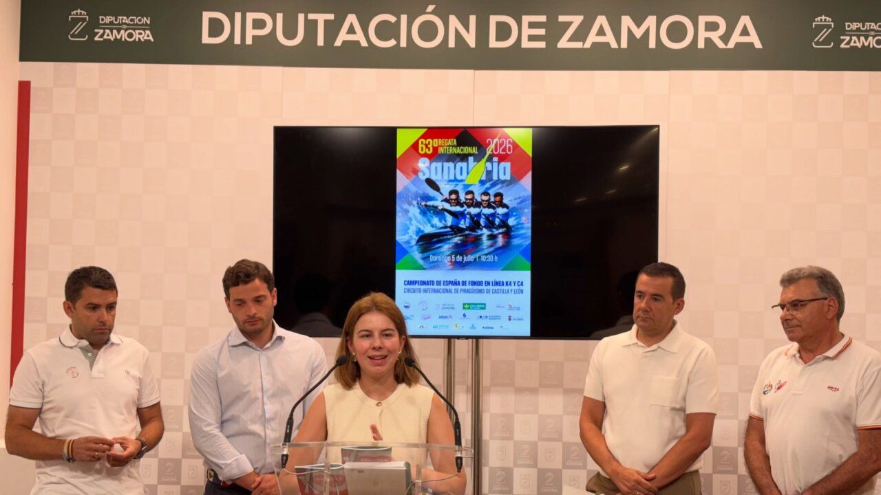 Presentación de la 63ª Regata Internacional de Sanabria con participantes y organizadores.