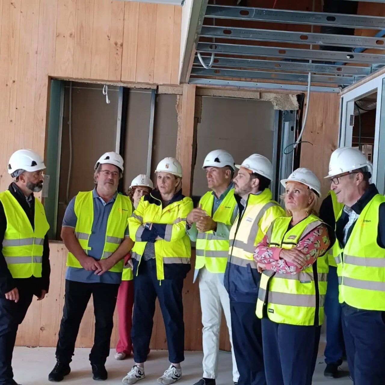 Representantes de la Diputación de Zamora en la visita a las obras del nuevo Centro Cívico