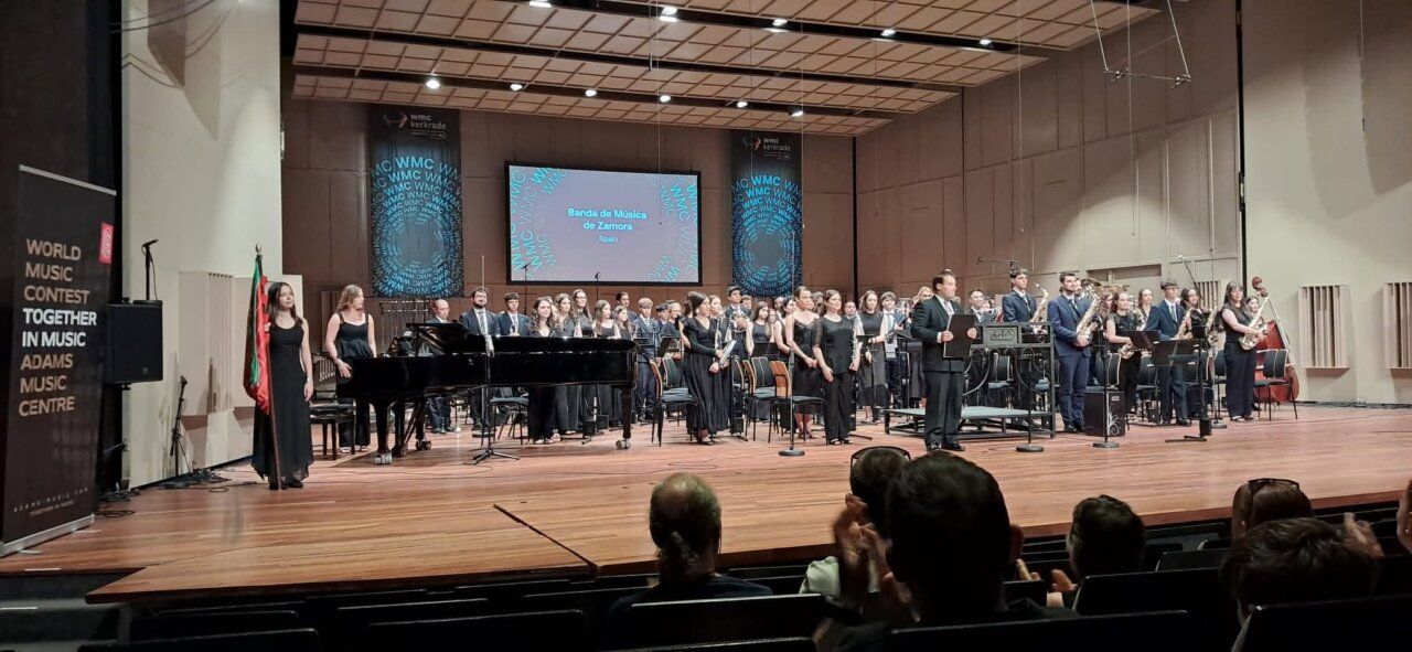 Actuación de la Banda de Música de Zamora en un concurso musical