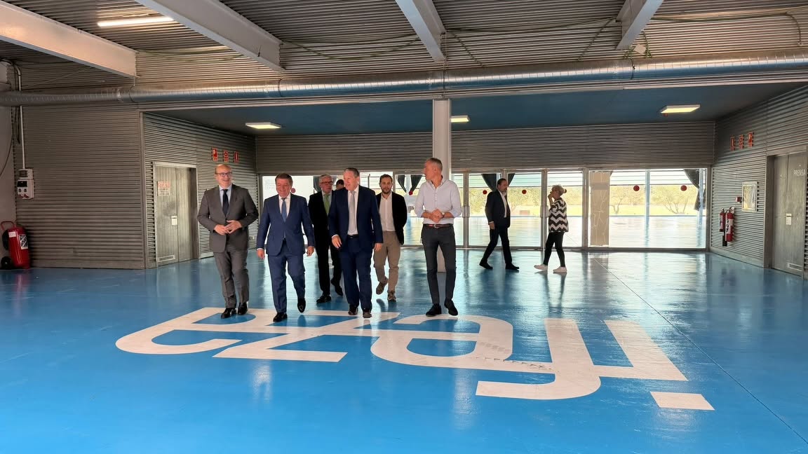 Visita de autoridades a las obras de modernización de IFEZA en Zamora