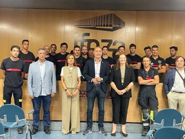 Dieciséis bomberos de Zamora en un curso de hidráulica básica
