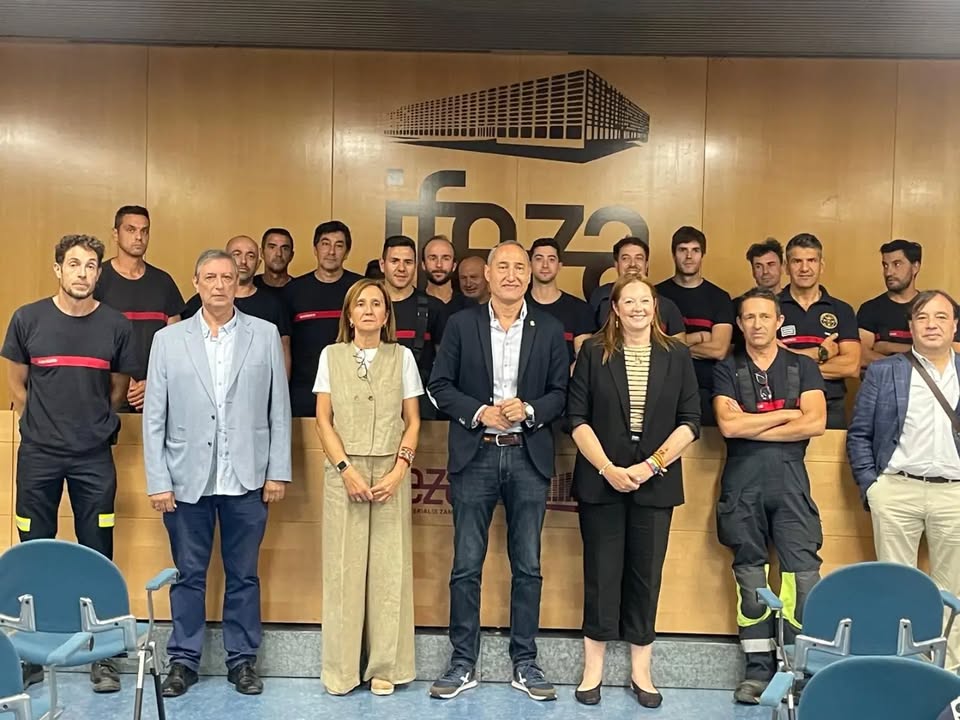 Dieciséis bomberos de Zamora en un curso de hidráulica básica